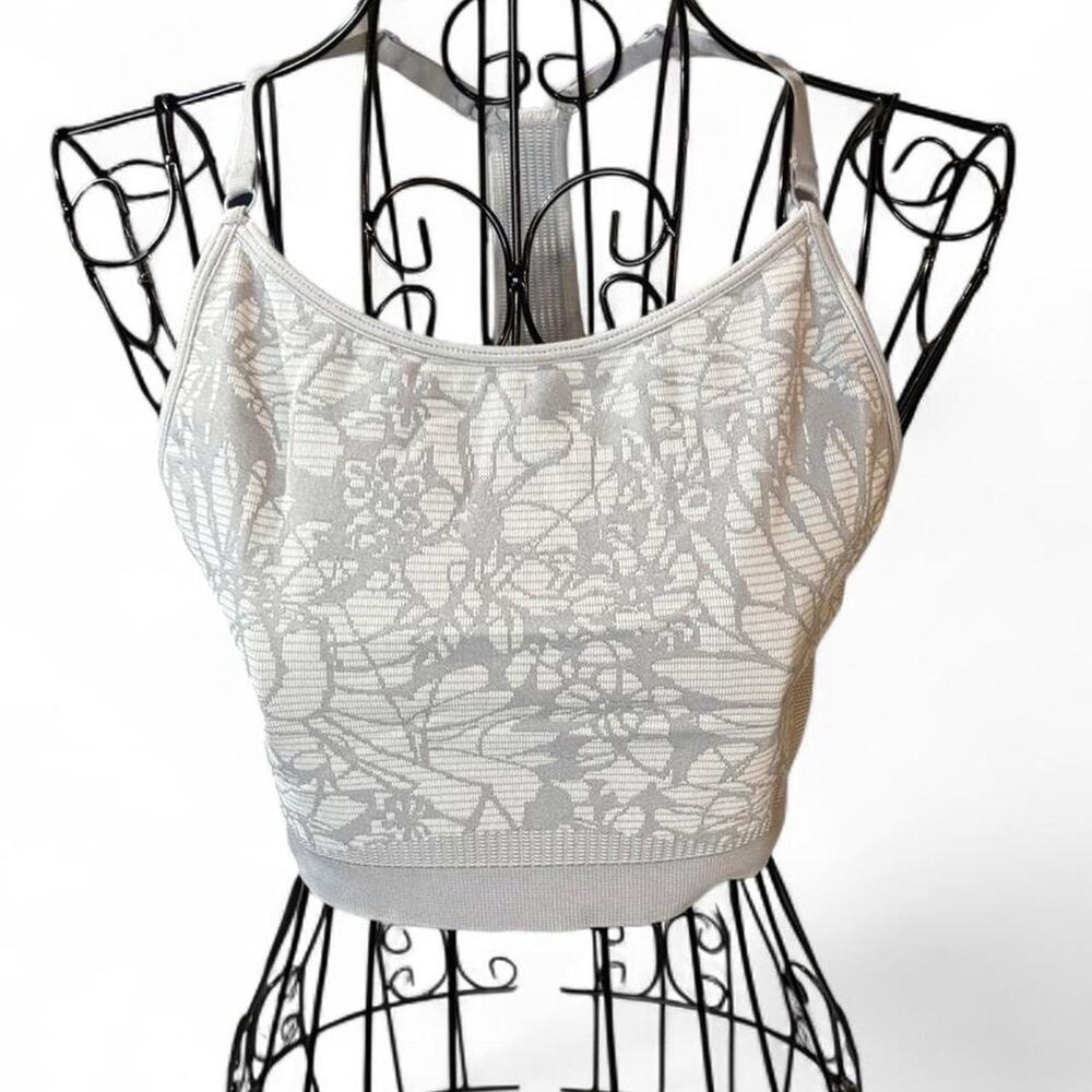 Fabletics Raelynn Seamless Sports Bra Grey White Floral Lace Size S